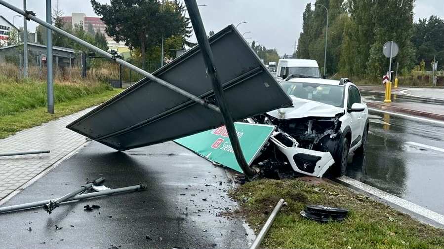 Zdarzenie drogowe na ul. Piłsudskiego w Kaliszu