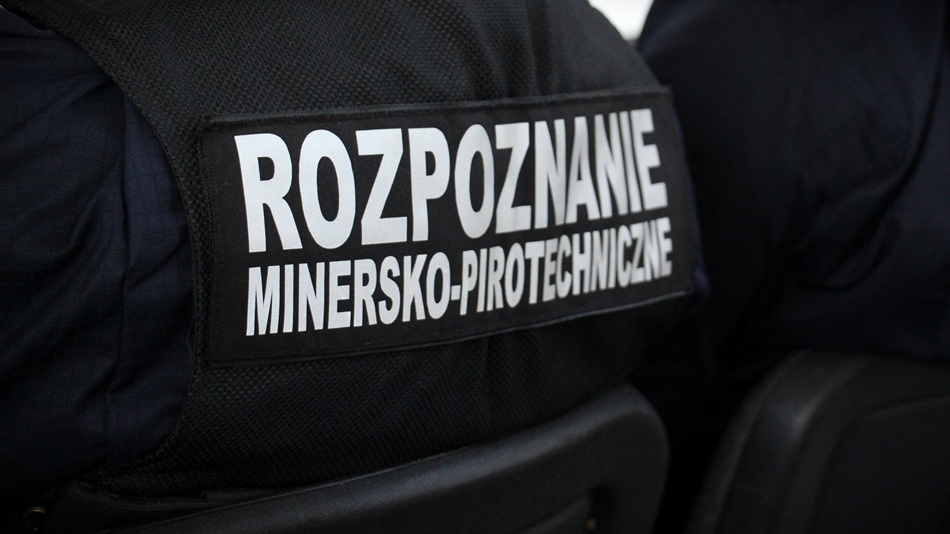 Kalisz. Interwencja służb przy ul. Konopnickiej. W akcji pirotechnicy i grupa chemiczna