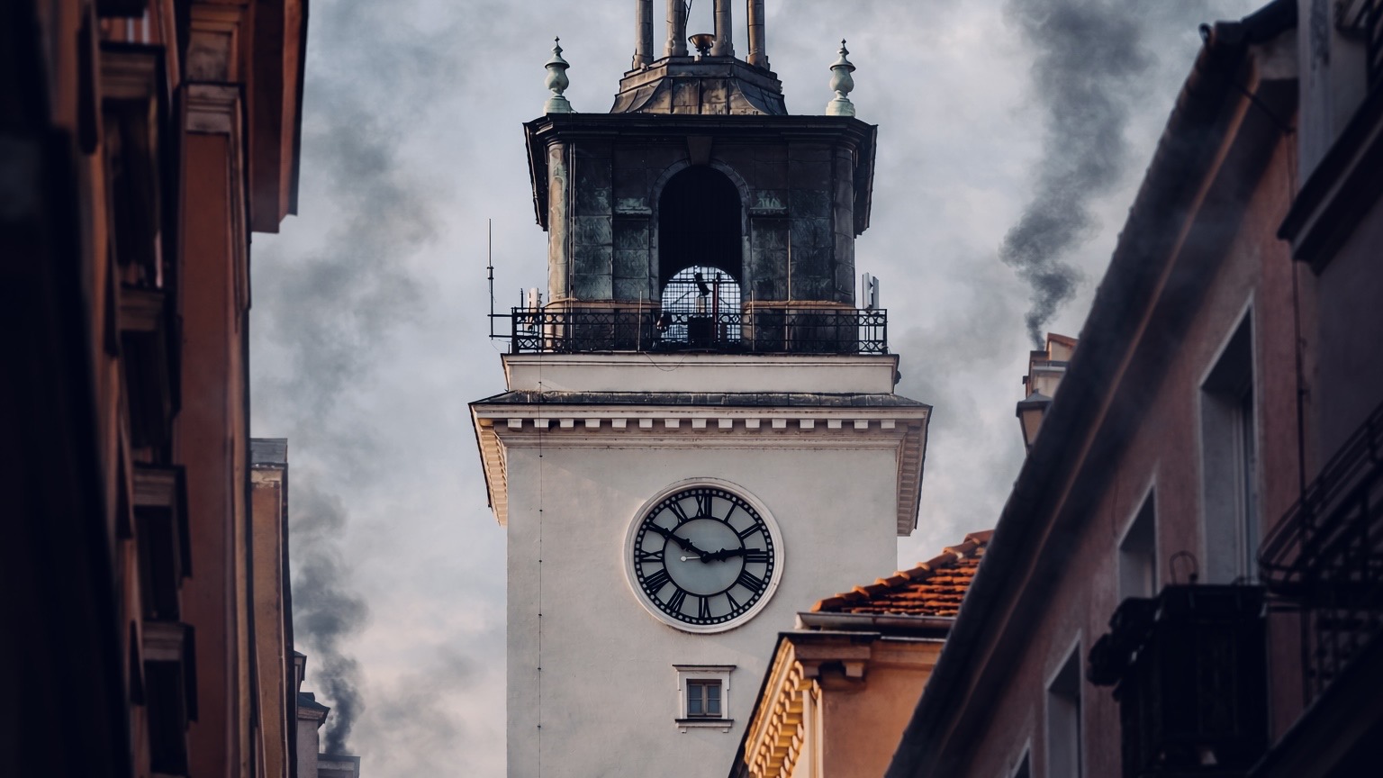 Spór o moratorium antysmogowe w Kaliszu. W tle działań ponad tysiąc „kopciuchów” w MZBM