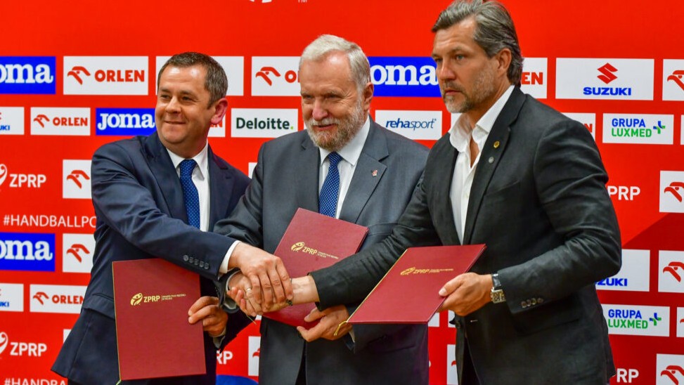 „Doprowadził Spółkę do ruiny finansowej”. Były prezes z umową na doradztwo w MKS