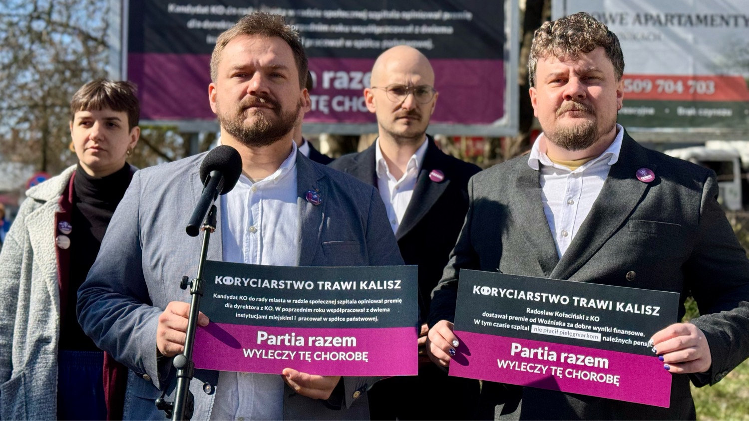 Ostre zarzuty i billboardy w centrum Kalisza. Partia Razem uderza w lokalnych polityków
